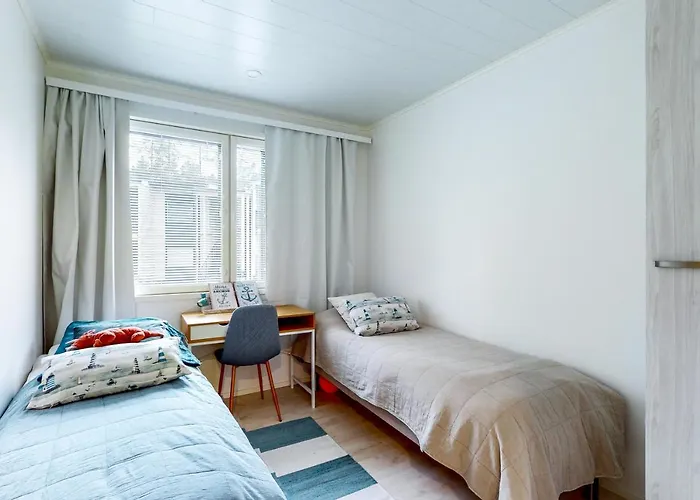 Lomahuoneisto Tuomenkartano B 9 Lägenhet *